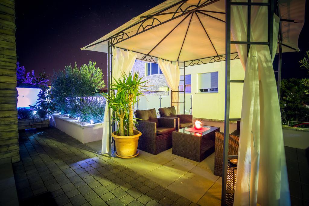 Apartment Falcon Stari Grad  Ruang foto
