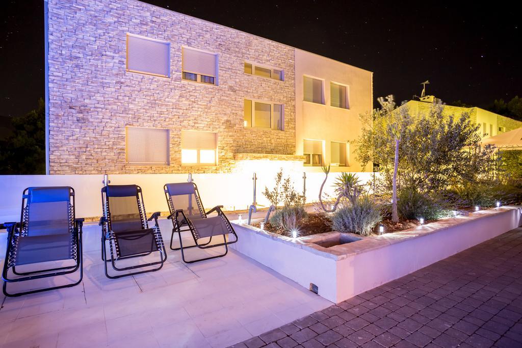 Apartment Falcon Stari Grad  Ruang foto