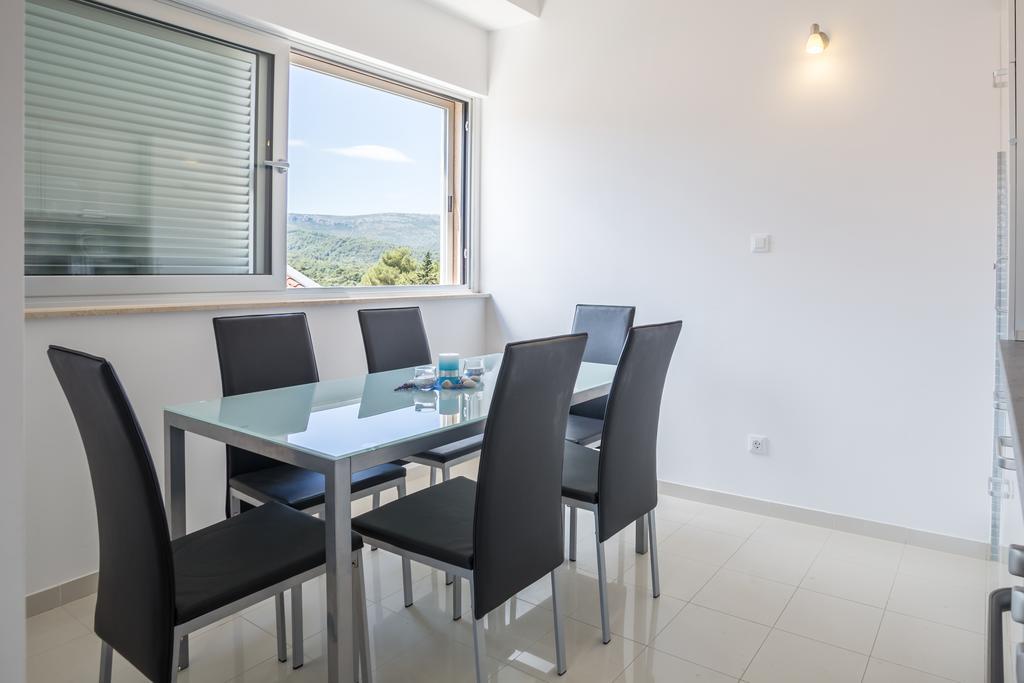 Apartment Falcon Stari Grad  Ruang foto