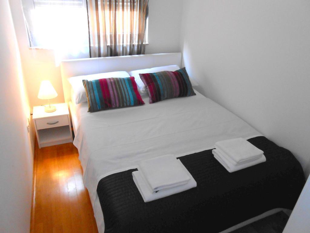 Apartment Falcon Stari Grad  Bagian luar foto